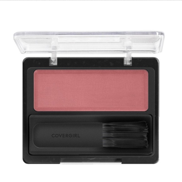 Covergirl Iced Plum Blush - Picture 4 of 4